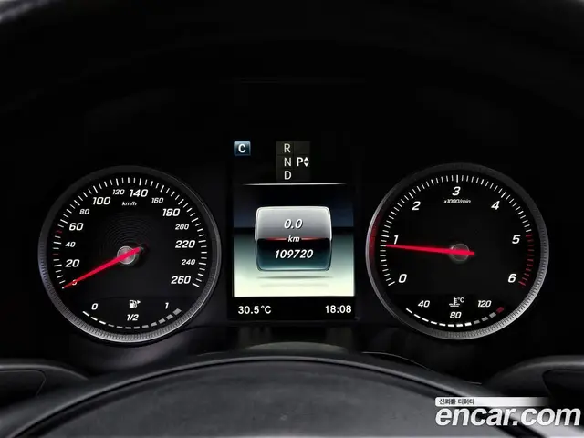 Mercedes-Benz C-Class 2016 1.6 гидро, миниатюра 8 Mercedes-Benz C-Class 2016 1.6 гидро, миниатюра 8