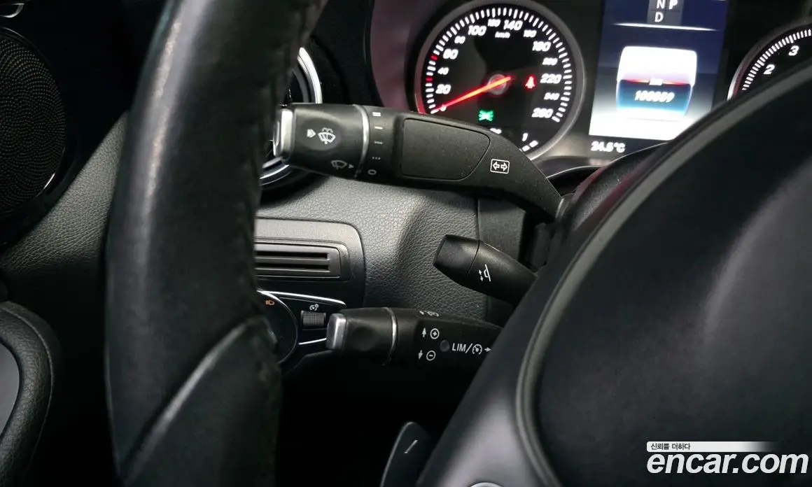 Mercedes-Benz C-Class 2018 2.0 гидро, фото 16 Mercedes-Benz C-Class 2018 2.0 гидро, фото 16