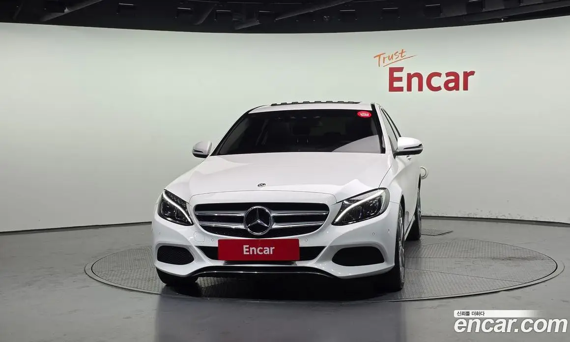 Mercedes-Benz C-Class 2018 2.1 гидро, фото 3 Mercedes-Benz C-Class 2018 2.1 гидро, фото 3