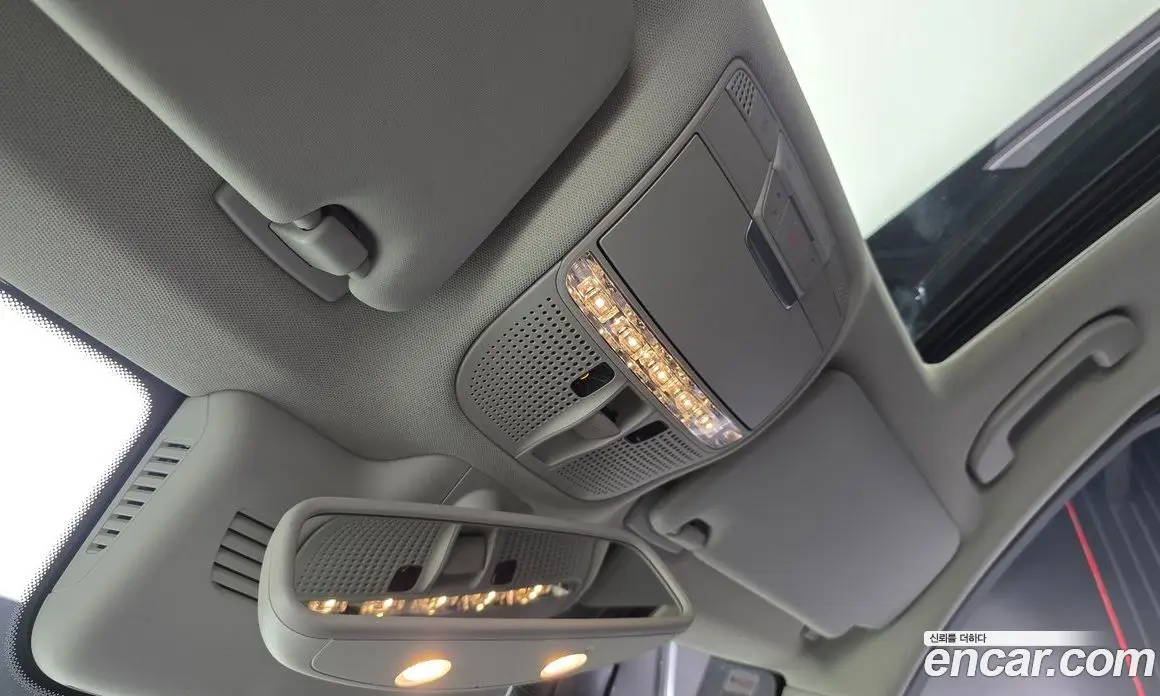 Mercedes-Benz C-Class 2018 2.1 гидро, фото 25 Mercedes-Benz C-Class 2018 2.1 гидро, фото 25