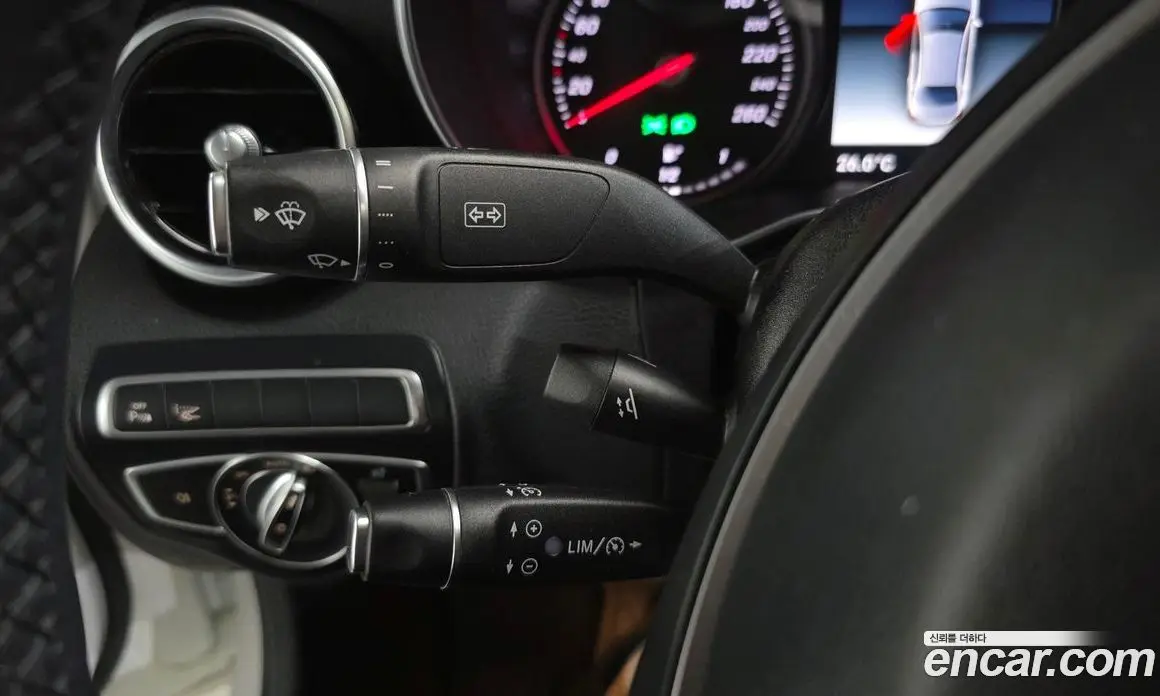 Mercedes-Benz C-Class 2018 2.1 гидро, фото 27 Mercedes-Benz C-Class 2018 2.1 гидро, фото 27