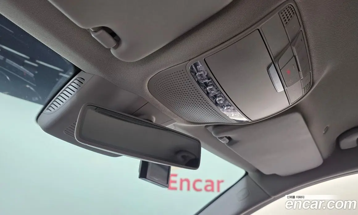 Mercedes-Benz C-Class 2019 2.0 гидро, фото 29 Mercedes-Benz C-Class 2019 2.0 гидро, фото 29