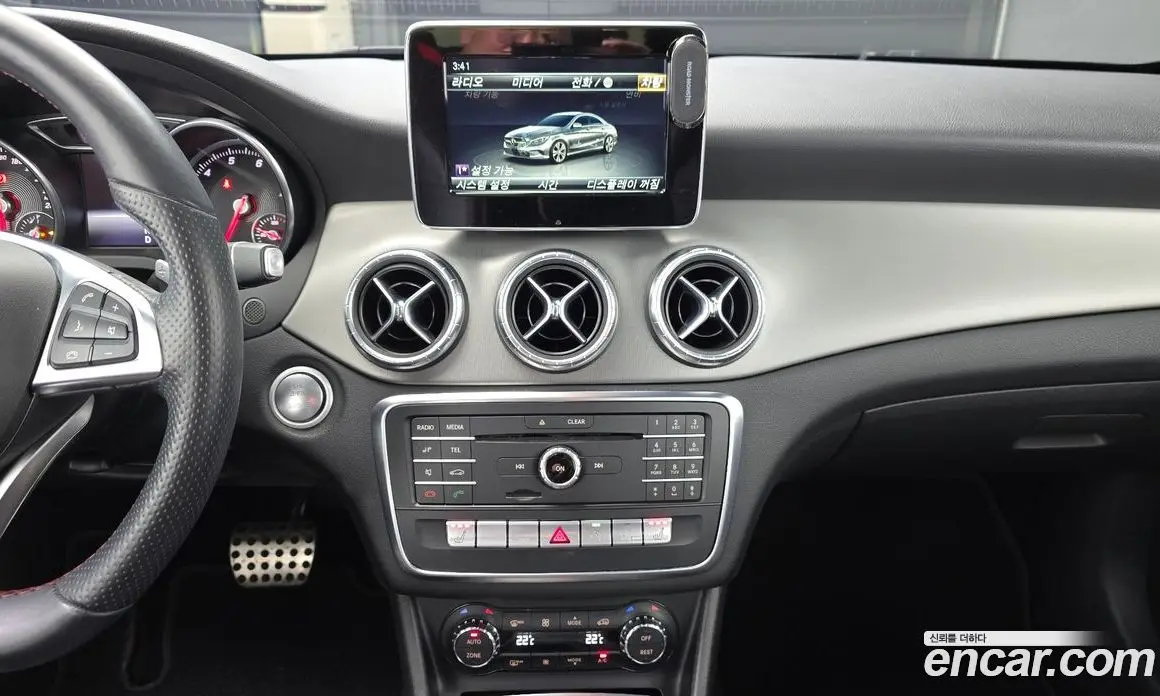 Mercedes-Benz CLA-Class 2018 2.0 гидро, фото 25 Mercedes-Benz CLA-Class 2018 2.0 гидро, фото 25
