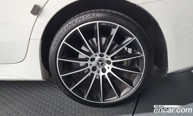 Mercedes-Benz CLS-Class 2018 2.9 гидро, миниатюра 7 Mercedes-Benz CLS-Class 2018 2.9 гидро, миниатюра 7