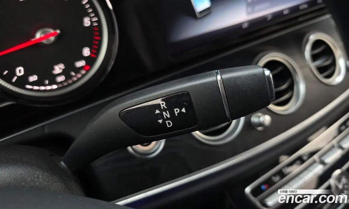 Mercedes-Benz E-Class 2016 1.9 автомат (гидро), фото 11