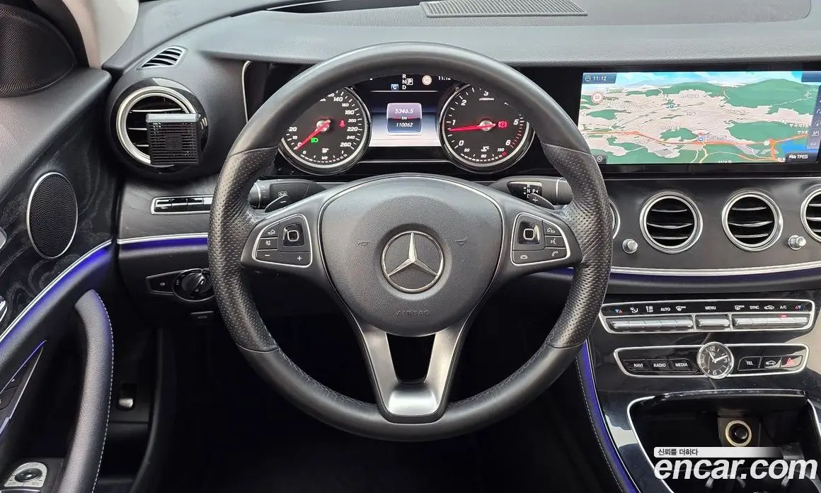 Mercedes-Benz E-Class 2016 1.9 автомат (гидро), фото 18