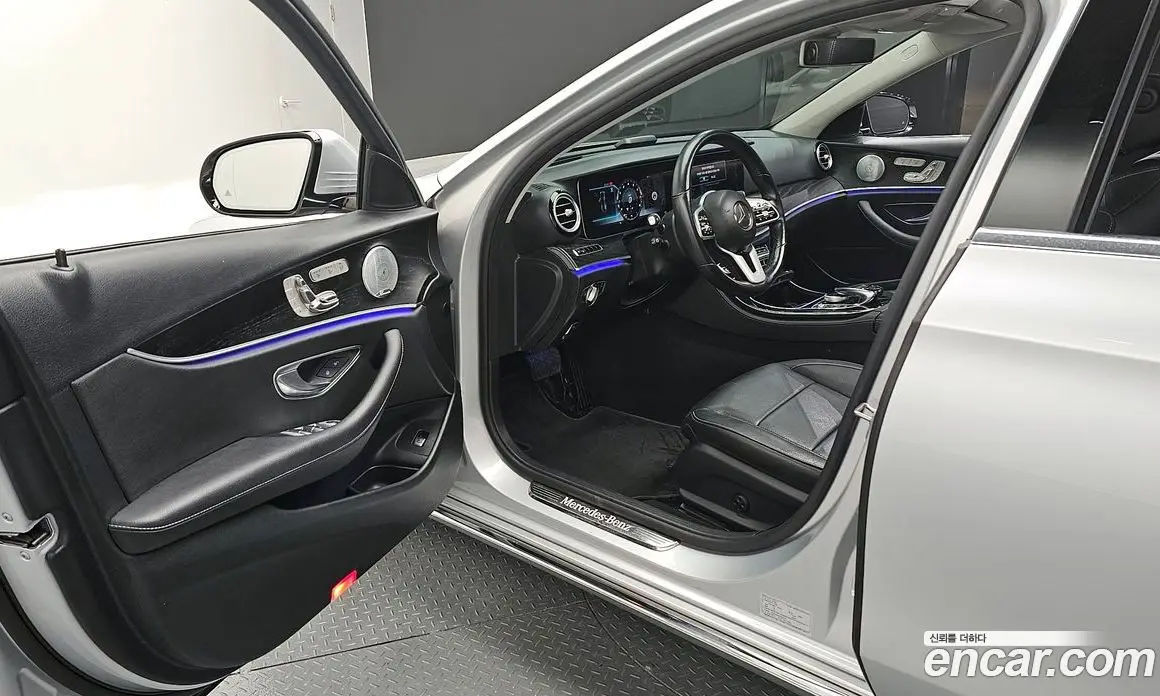 Mercedes-Benz E-Class 2018 2.0 автомат (гидро), фото 13