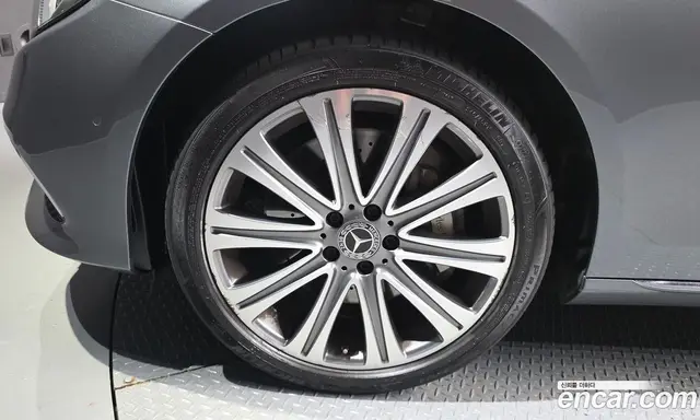 Mercedes-Benz E-Class 2019 3.0 автомат (гидро), миниатюра 5