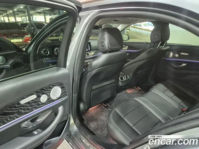 Mercedes-Benz E-Class 2020 2.0 гидро, миниатюра 11 Mercedes-Benz E-Class 2020 2.0 гидро, миниатюра 11