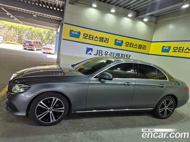 Mercedes-Benz E-Class 2020 2.0 гидро, миниатюра 8 Mercedes-Benz E-Class 2020 2.0 гидро, миниатюра 8