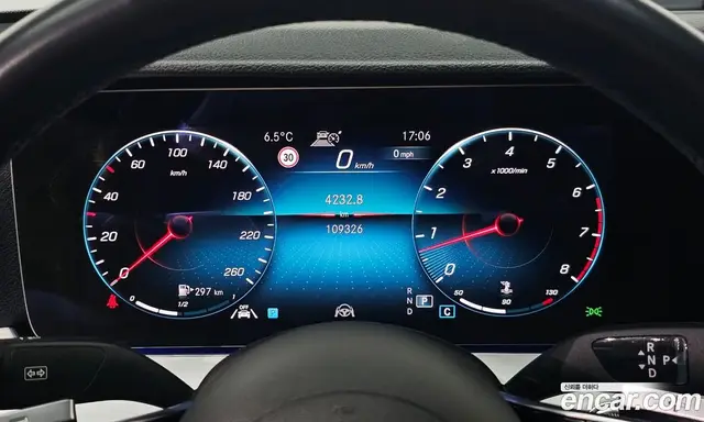 Mercedes-Benz E-Class 2021 2.0 автомат (гидро), миниатюра 8