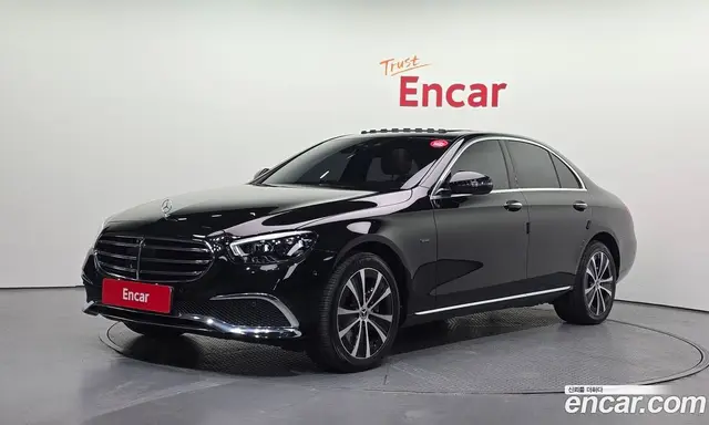 Mercedes-Benz E-Class, 2021, 83 680 км