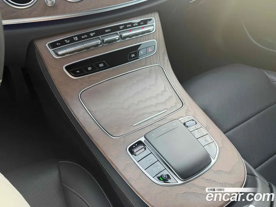 Mercedes-Benz E-Class 2023 2.0 гидро, фото 12 Mercedes-Benz E-Class 2023 2.0 гидро, фото 12