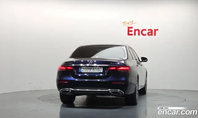 Mercedes-Benz E-Class 2023 2.0 гидро, миниатюра 4 Mercedes-Benz E-Class 2023 2.0 гидро, миниатюра 4