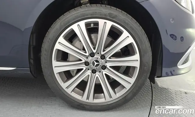 Mercedes-Benz E-Class 2023 2.0 гидро, миниатюра 7 Mercedes-Benz E-Class 2023 2.0 гидро, миниатюра 7