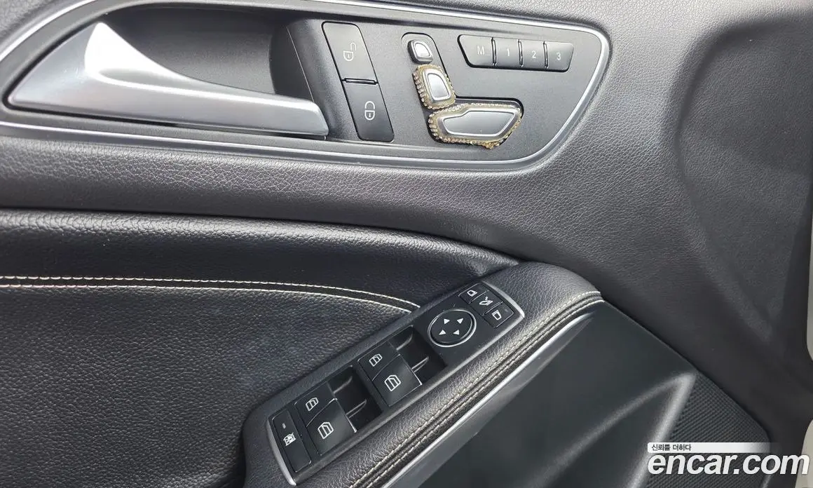 Mercedes-Benz GLA-Class 2018 2.0 гидро, фото 13 Mercedes-Benz GLA-Class 2018 2.0 гидро, фото 13