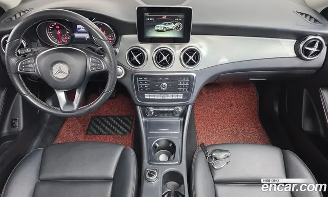 Mercedes-Benz GLA-Class 2018 2.0 гидро, миниатюра 7 Mercedes-Benz GLA-Class 2018 2.0 гидро, миниатюра 7