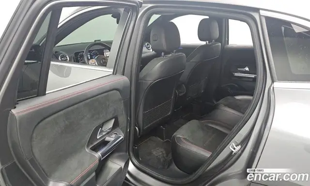Mercedes-Benz GLA-Class 2020 2.0 гидро, миниатюра 12