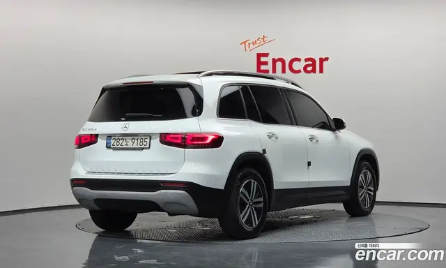 Mercedes-Benz GLB-Class 2021 1.9 гидро, миниатюра 2