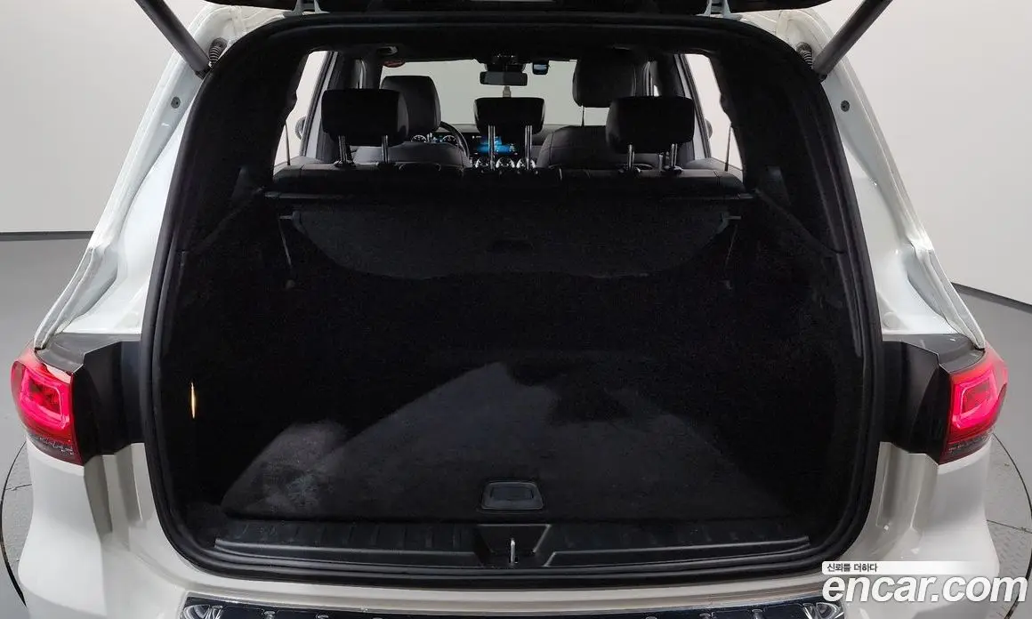 Mercedes-Benz GLB-Class 2021 1.9 гидро, фото 24