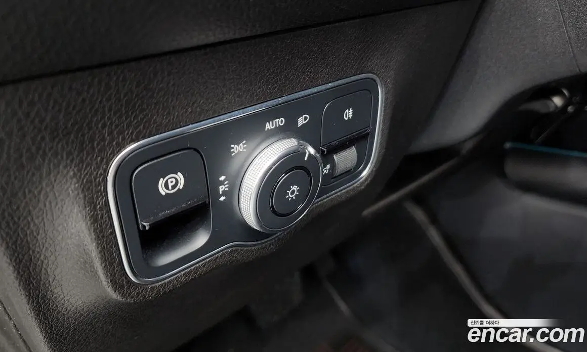 Mercedes-Benz GLB-Class 2021 1.9 гидро, фото 26