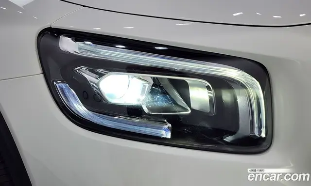 Mercedes-Benz GLB-Class 2021 1.9 гидро, миниатюра 8