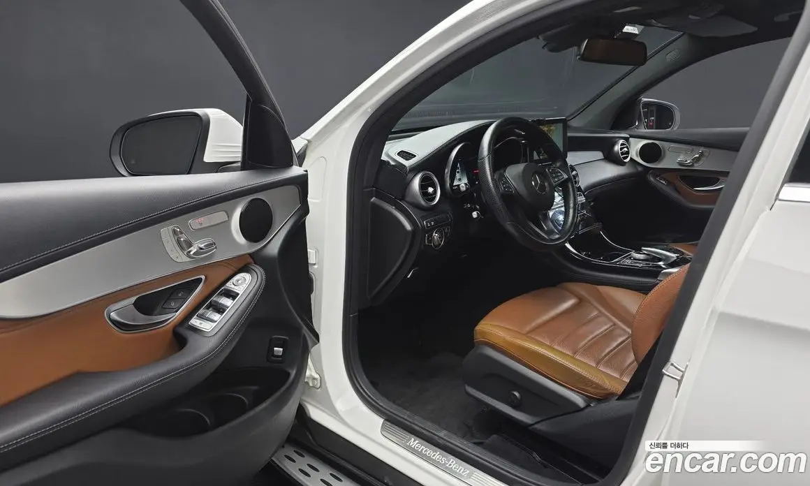 Mercedes-Benz GLC-Class 2017 2.1 гидро, фото 10 Mercedes-Benz GLC-Class 2017 2.1 гидро, фото 10