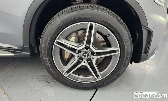 Mercedes-Benz GLC-Class 2022 2.0 гидро, миниатюра 5 Mercedes-Benz GLC-Class 2022 2.0 гидро, миниатюра 5
