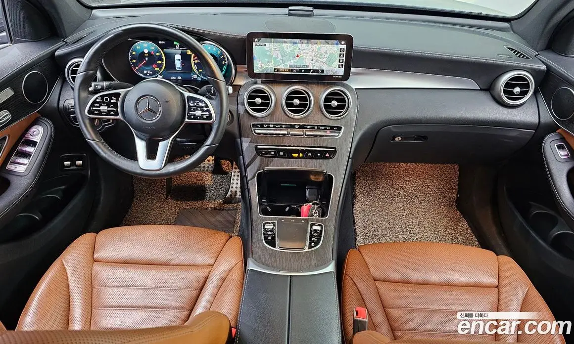 Mercedes-Benz GLC-Class 2022 2.0 гидро, фото 10 Mercedes-Benz GLC-Class 2022 2.0 гидро, фото 10