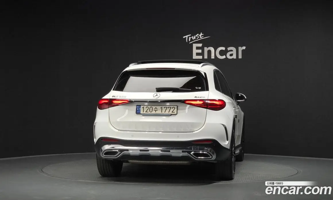 Mercedes-Benz GLC-Class 2023 2.0 гидро, фото 3 Mercedes-Benz GLC-Class 2023 2.0 гидро, фото 3