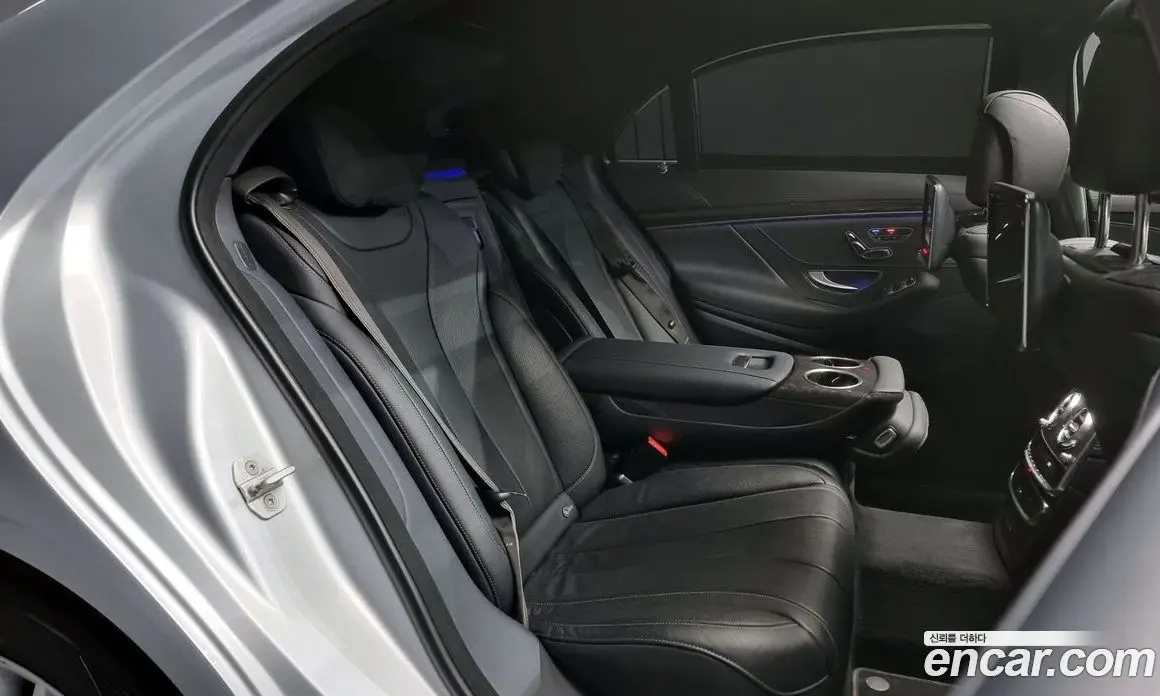 Mercedes-Benz S-Class 2017 3.0 гидро, фото 12 Mercedes-Benz S-Class 2017 3.0 гидро, фото 12