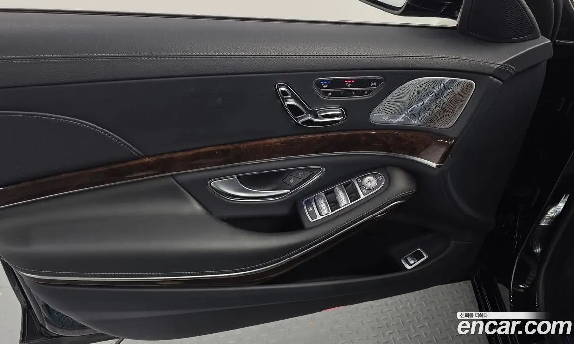Mercedes-Benz S-Class 2019 4.0 гидро, фото 14 Mercedes-Benz S-Class 2019 4.0 гидро, фото 14