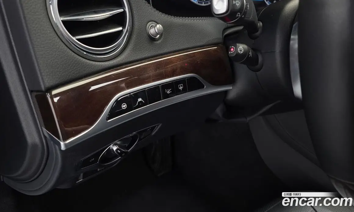 Mercedes-Benz S-Class 2019 4.0 гидро, фото 28 Mercedes-Benz S-Class 2019 4.0 гидро, фото 28
