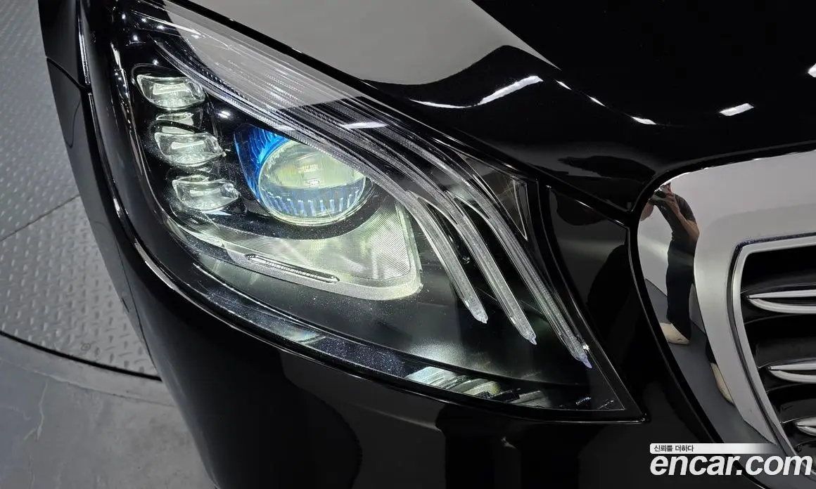 Mercedes-Benz S-Class 2019 4.0 гидро, фото 8 Mercedes-Benz S-Class 2019 4.0 гидро, фото 8
