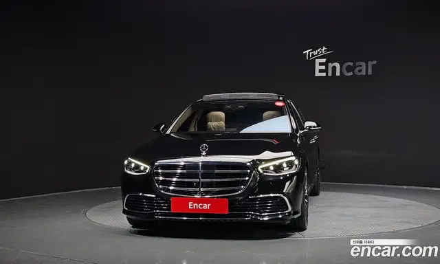 Mercedes-Benz S-Class 2023 4.0 гидро, миниатюра 3 Mercedes-Benz S-Class 2023 4.0 гидро, миниатюра 3