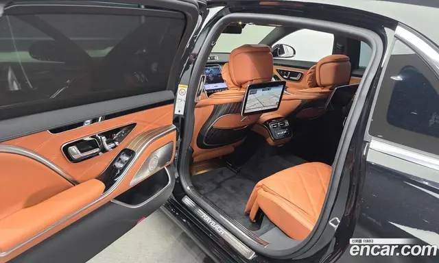 Mercedes-Benz S-Class 2025 6.0 гидро, миниатюра 11 Mercedes-Benz S-Class 2025 6.0 гидро, миниатюра 11