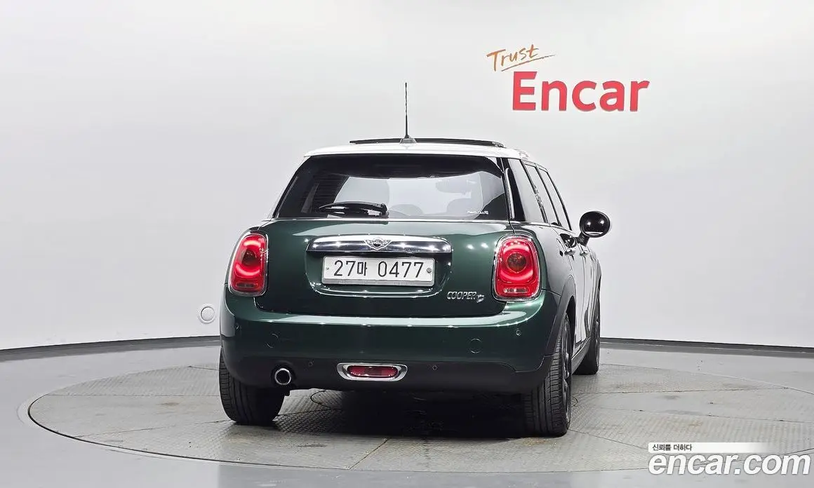 Mini Cooper 2016 1.5 автомат (гидро), фото 4