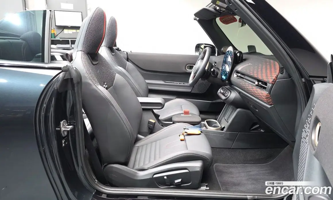 Mini Cooper Convertible 2025 2.0 автомат (гидро), фото 15