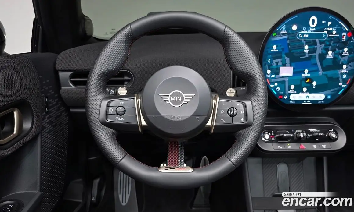 Mini Cooper Convertible 2025 2.0 автомат (гидро), фото 17