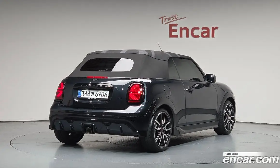 Mini Cooper Convertible 2025 2.0 автомат (гидро), фото 25