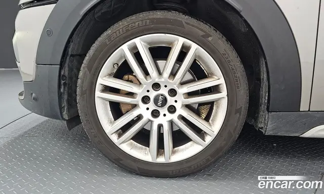 Mini Countryman 2019 2.0 автомат (гидро), миниатюра 5