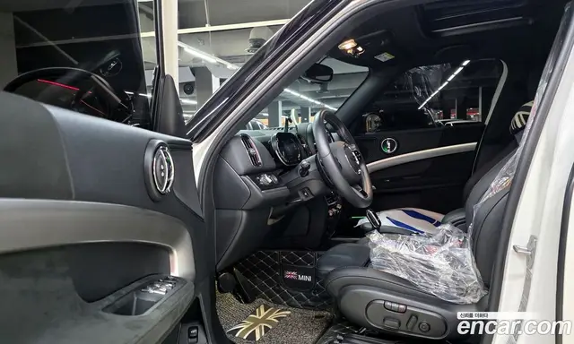 Mini Countryman 2023 2.0 автомат (гидро), миниатюра 9