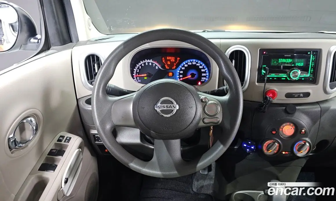 Nissan Cube 2013 1.8 автомат (гидро), фото 7 Nissan Cube 2013 1.8 автомат (гидро), фото 7