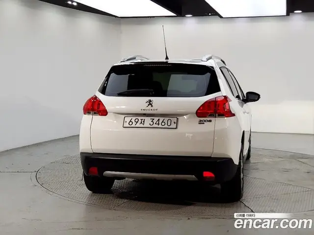 Peugeot 2008 2015 1.6 автомат (гидро), миниатюра 3