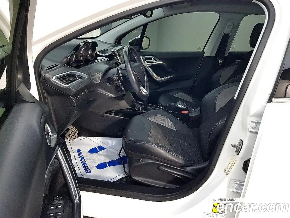 Peugeot 2008 2015 1.6 автомат (гидро), фото 8