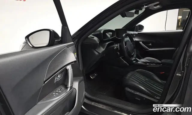 Peugeot 2008 2020 1.5 автомат (гидро), миниатюра 12