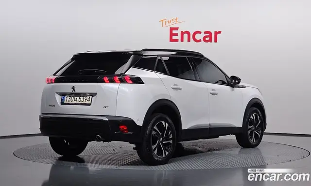 Peugeot 2008 2021 1.5 автомат (гидро), миниатюра 2