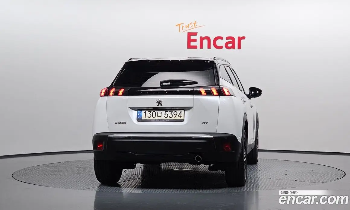 Peugeot 2008 2021 1.5 автомат (гидро), фото 4