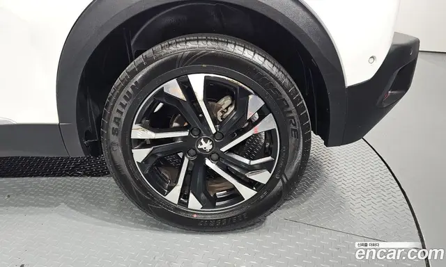 Peugeot 2008 2021 1.5 автомат (гидро), миниатюра 7