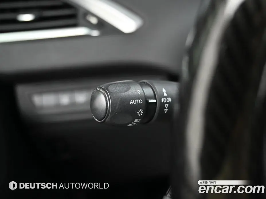 Peugeot 208 2014 1.6 автомат (гидро), фото 15